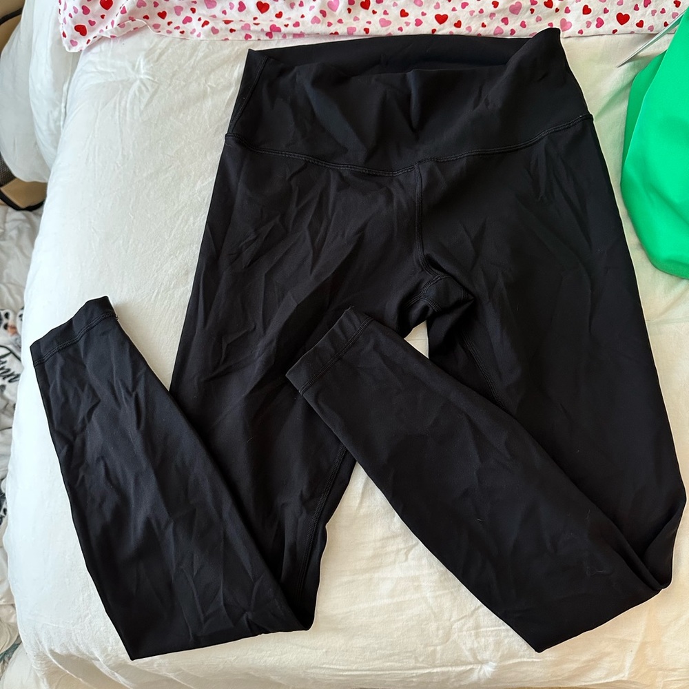 Lululemon wunder unders black 28”